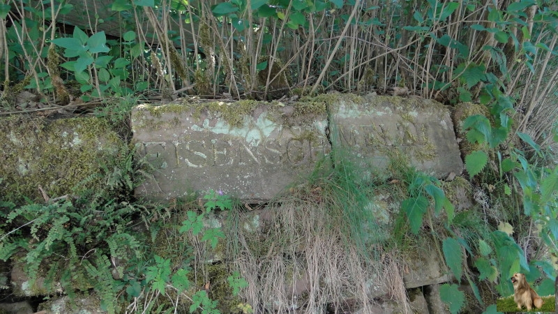 Ritterstein Nr. 125-2 Eisenschmelze.JPG - Ritterstein Nr.125  Eisenschmelze                               
